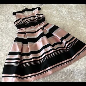 HOBBS London silk fit and flare semi- formal dress